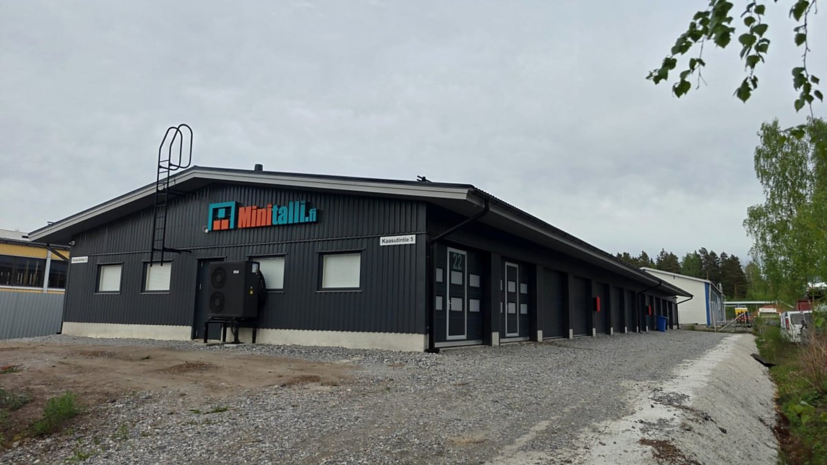 Pienvarasto Helsinki – Parmasson Rakennus Oy